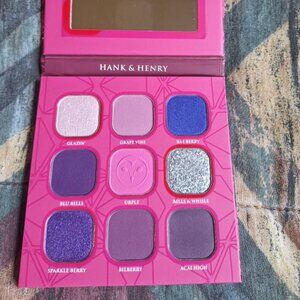 🍇 Hank & Henry – Berries Eyeshadow Palette 💄